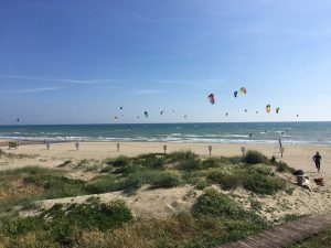 Centro Kitesurf ostia roma spiaggia